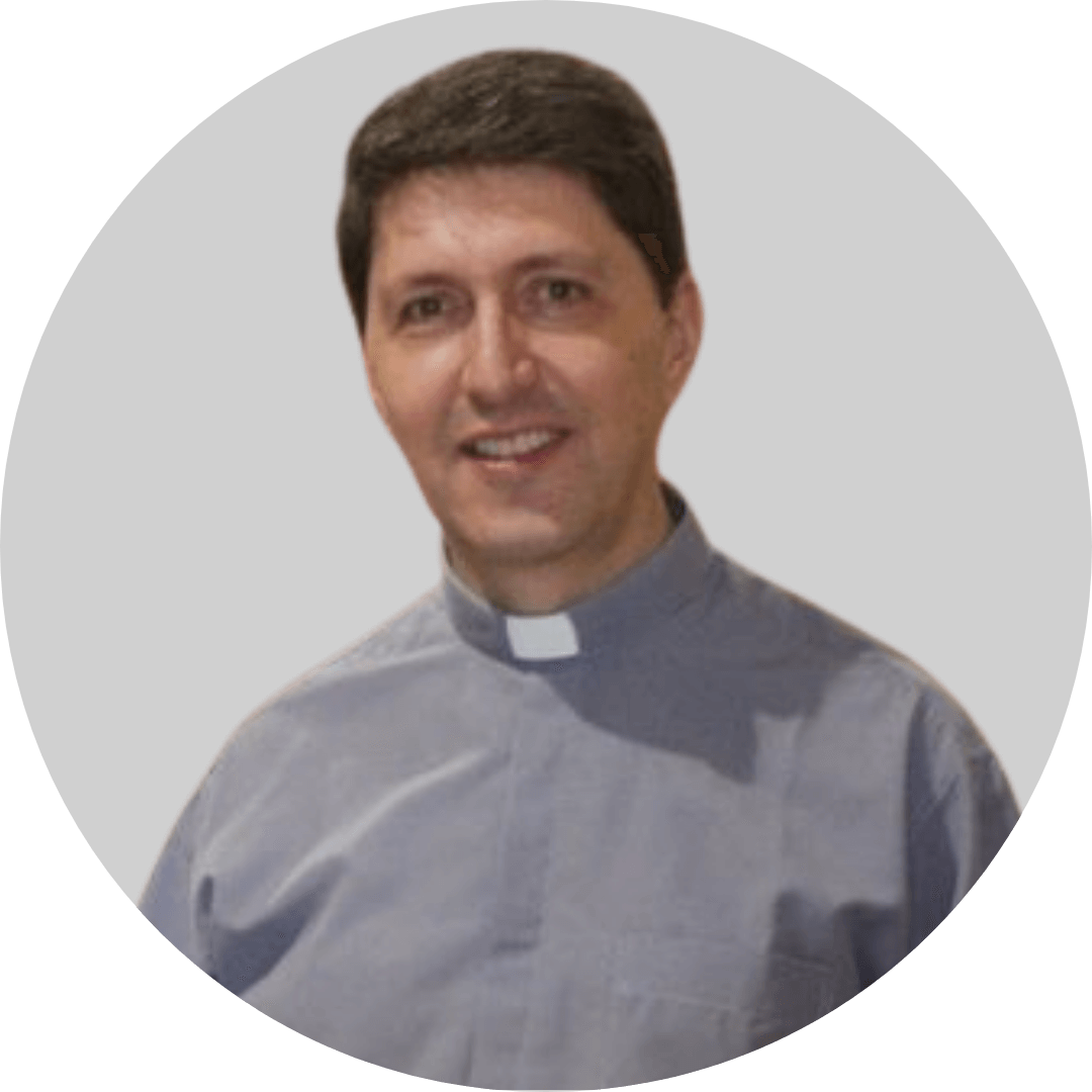 Foto del Padre Carlos Yepes